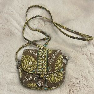 Small Vera Bradley Crossbody purse